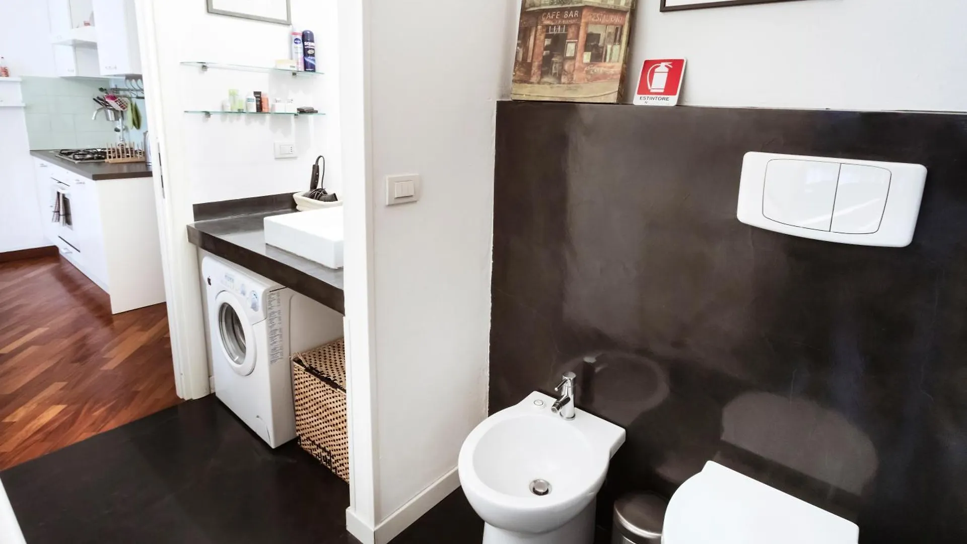 Cosy And Bright Flat In The Heart Of Porta Venezia Apartment Milan Italy